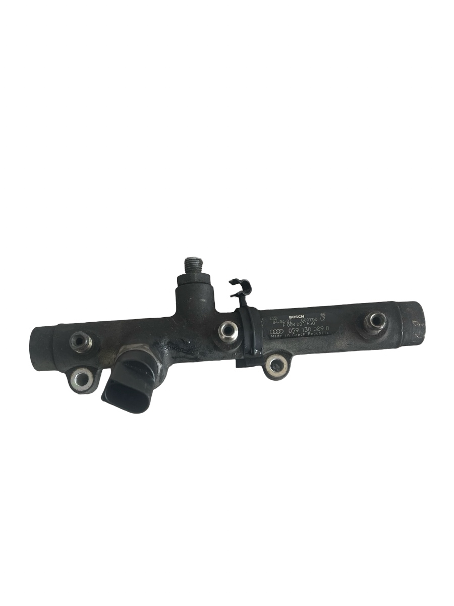 Rampa injectoare VOLKSWAGEN TOUAREG 7LA, 7L6, 7L7 2002 - 2013 3.0 V6 TDI BKS, CATA 059130089D