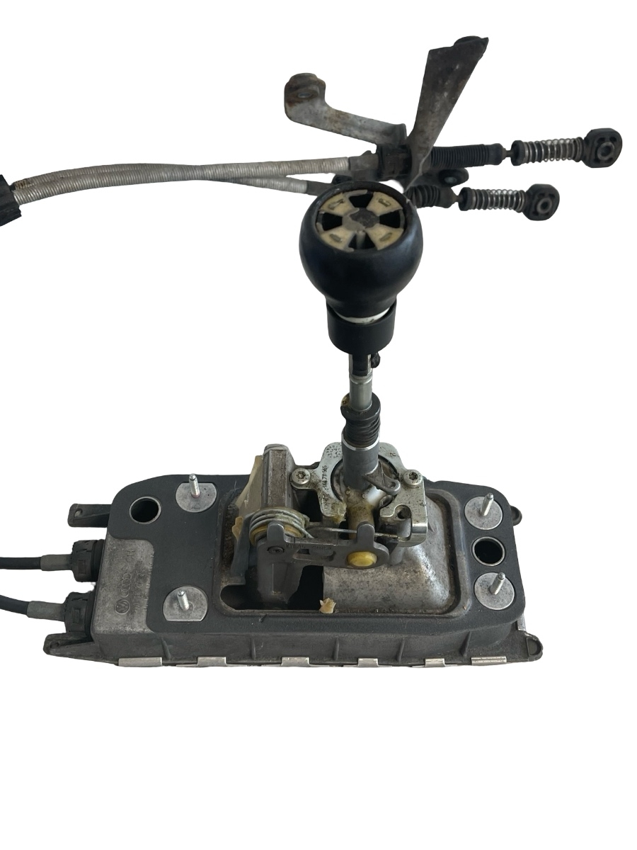 Timonerie schimbator de viteze VOLKSWAGEN TOURAN 1T1, 1T2 2003 - 2010 2.0 FSI AXW 1K0711061A – foto 2