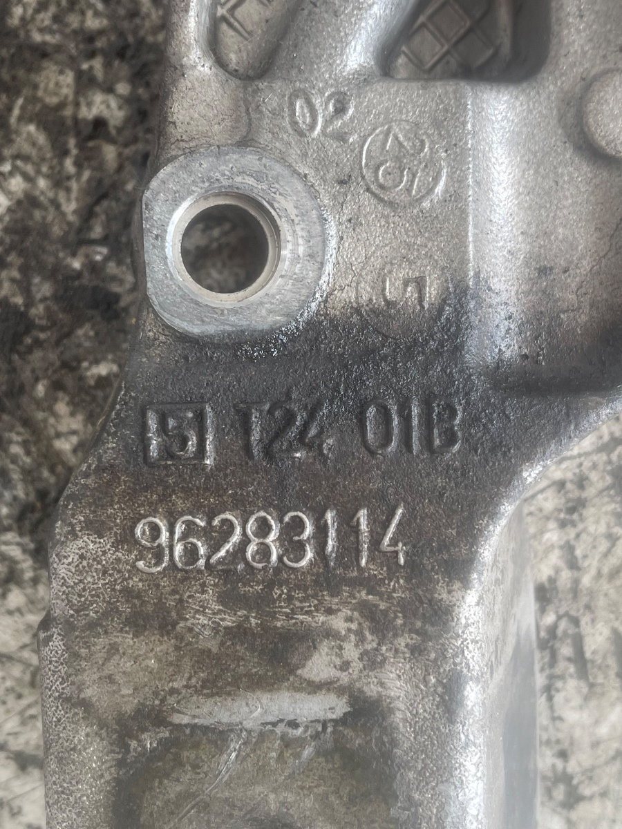 Suport motor PEUGEOT 206 Hatchback 2A/C 1998 - > 2.0 HDI 90 RHY (DW10TD) 96283114 – foto 2