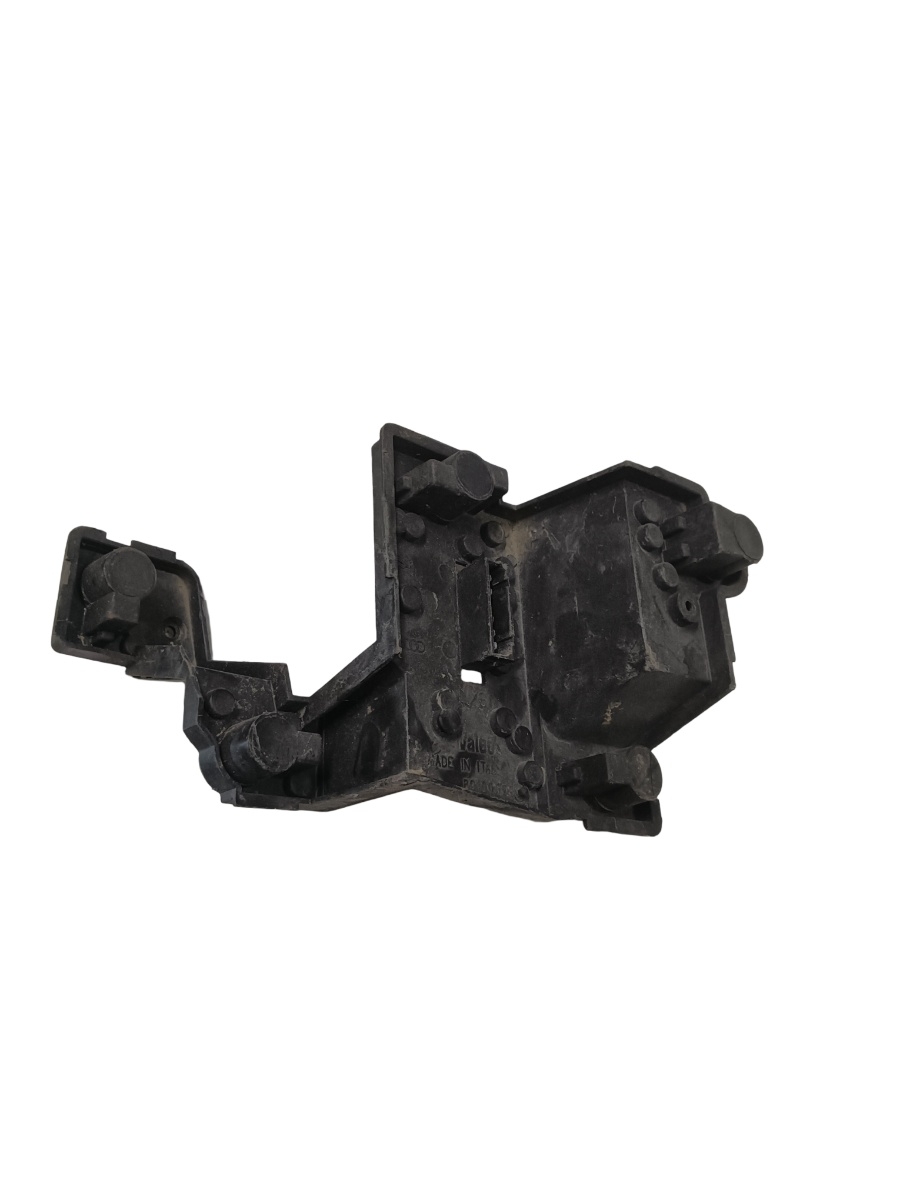 Soclu stop  stanga spate AUDI TT Coupe 8N3 1998 - 2006 89100109 – foto 2