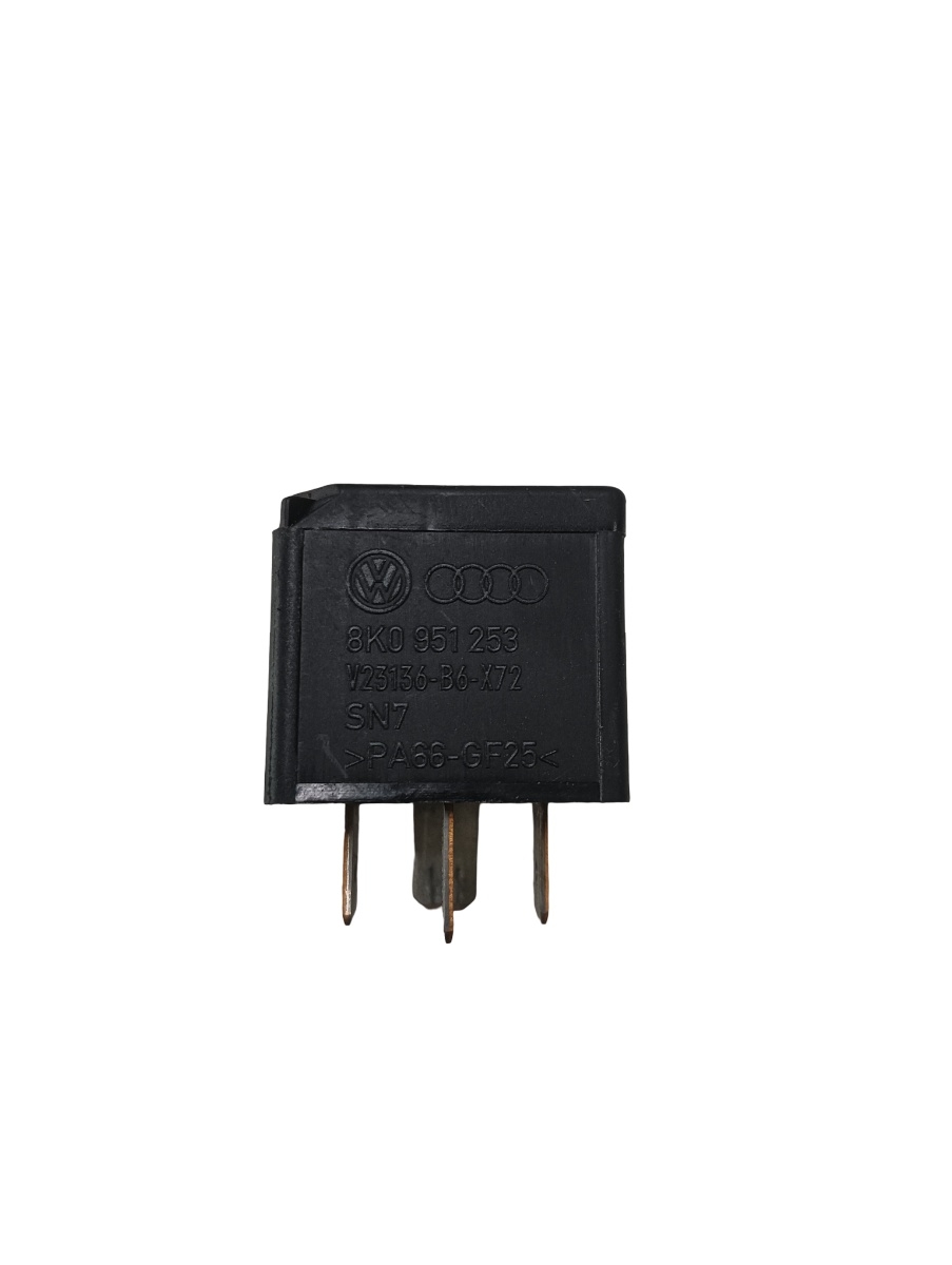 Alte relee AUDI A4 IV 8K2, B8 2007 - 2015 VAG 8k0951253