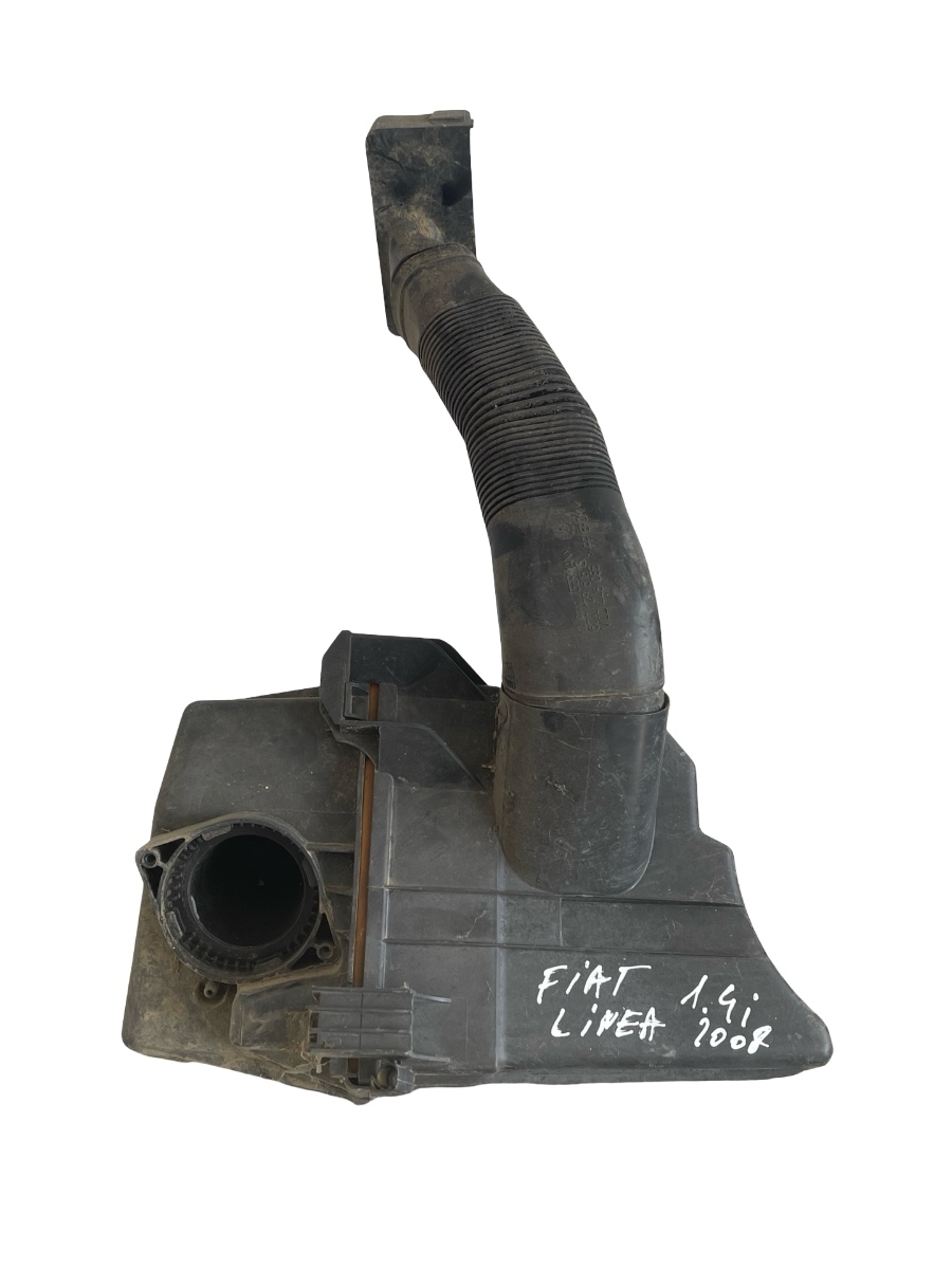 Carcasa filtru de aer FIAT LINEA 323_, 110_ 2006 - >, SKODA FABIA II 542 2006 - 2014 6Q0129601AR
