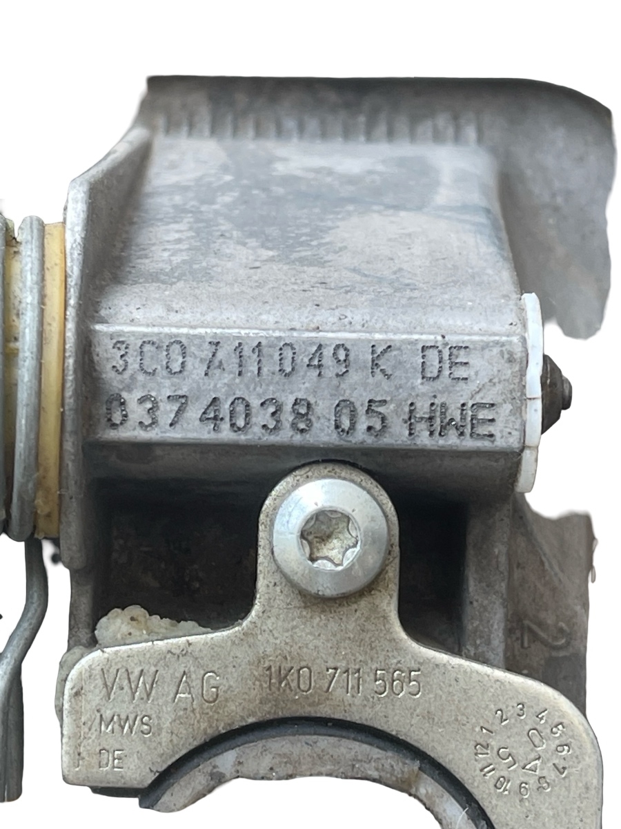 Timonerie schimbator de viteze VOLKSWAGEN PASSAT B6 2005 - 2010 1.9 TDI BKC 1K0711061A – foto 7