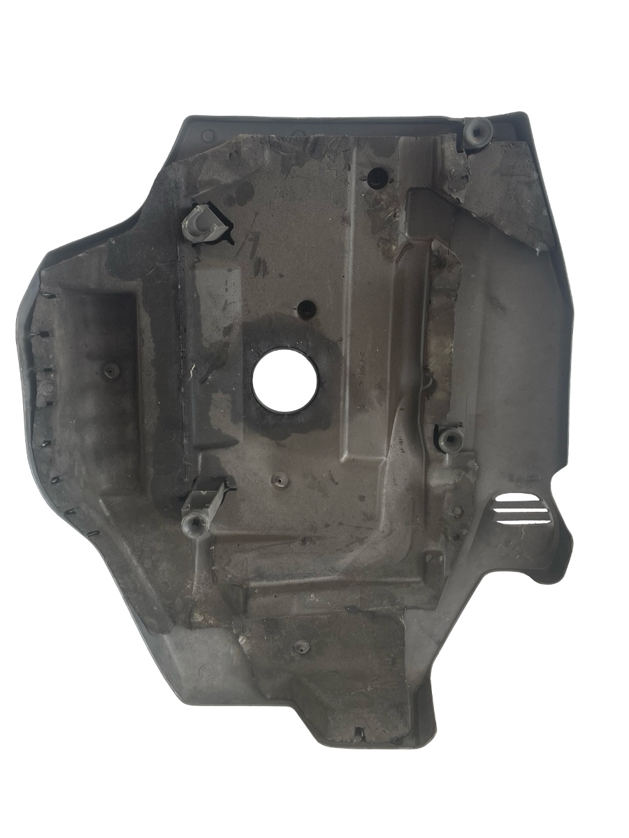 Capac motor (ornament) LEXUS IS II Saloon GSE2_, ALE2_, USE2_ 2005 - 2013 – foto 3