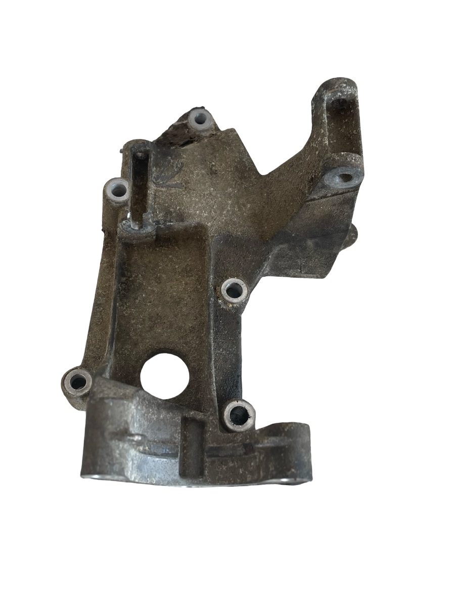 Suport alternator FORD FOCUS Hatchback  DAW, DBW 1998 - 2007 1.8TDCI 1S4Q-10239-AC