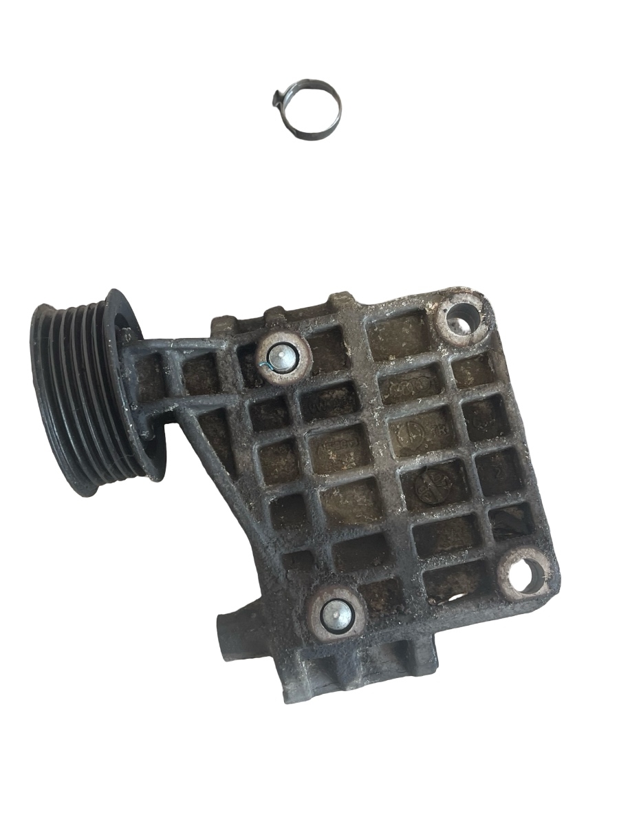 Suport alternator AUDI A6/S6 III Saloon 4F2, C6 2004 - 2011 3.0TDI 059903143K – foto 2
