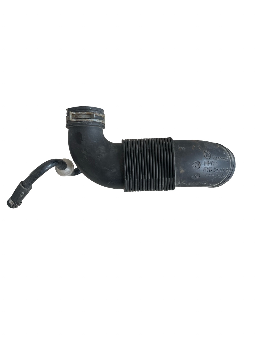 Furtun admisie aer SKODA FABIA II 542 2006 - 2014 1.2 BBM, CHFA 6Y0129684B