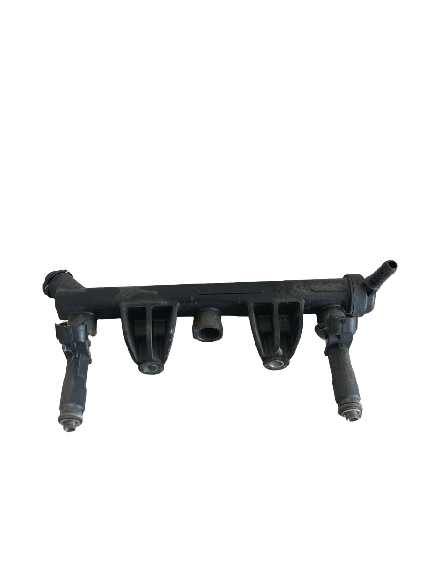 Rampa injectoare VOLKSWAGEN FOX 5Z1, 5Z3 2003 - 2014 1.2i CHF 03D133319K