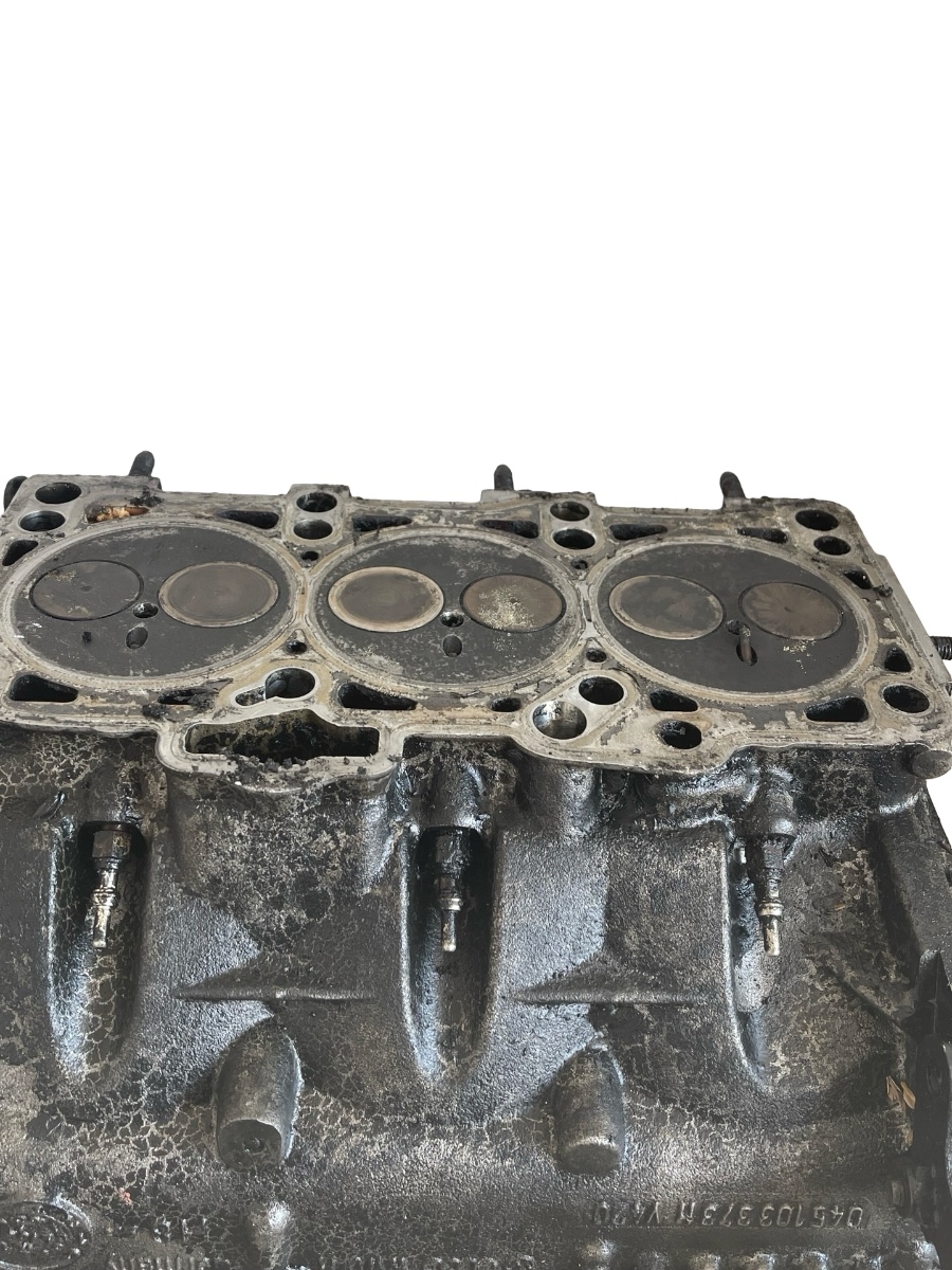 Chiulasa motor SKODA FABIA II 542 2006 - 2014 1.4 TDI BMS 045103373H – foto 2