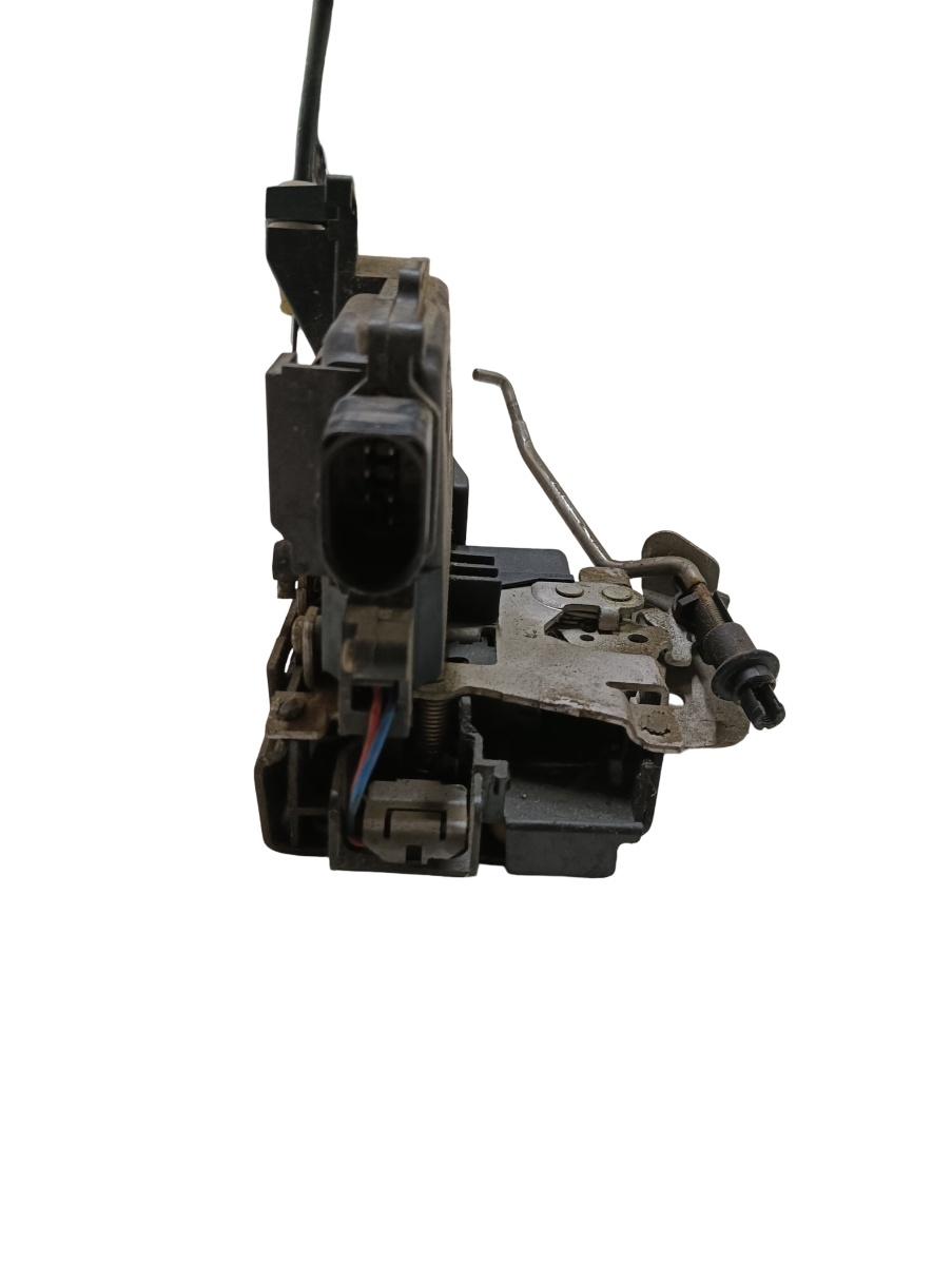 Broasca usa stanga spate AUDI A4 II Avant 8E5, B6 2000 - 2005 TDI AVF, AWX 8e0839015c