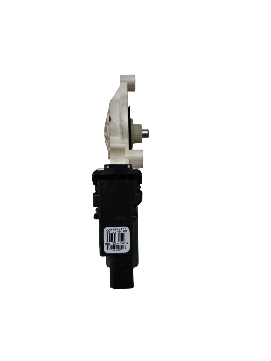 Motoras geam pivotant stanga spate VOLKSWAGEN GOLF V 1K1 2003 - 2009 993424100