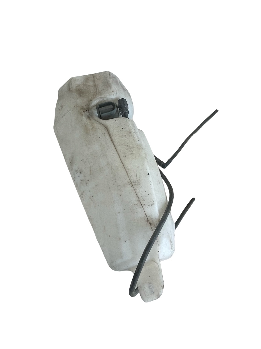 Vas lichid de spalare parbriz cu pompita DACIA DUSTER 2010 - > 8200210002