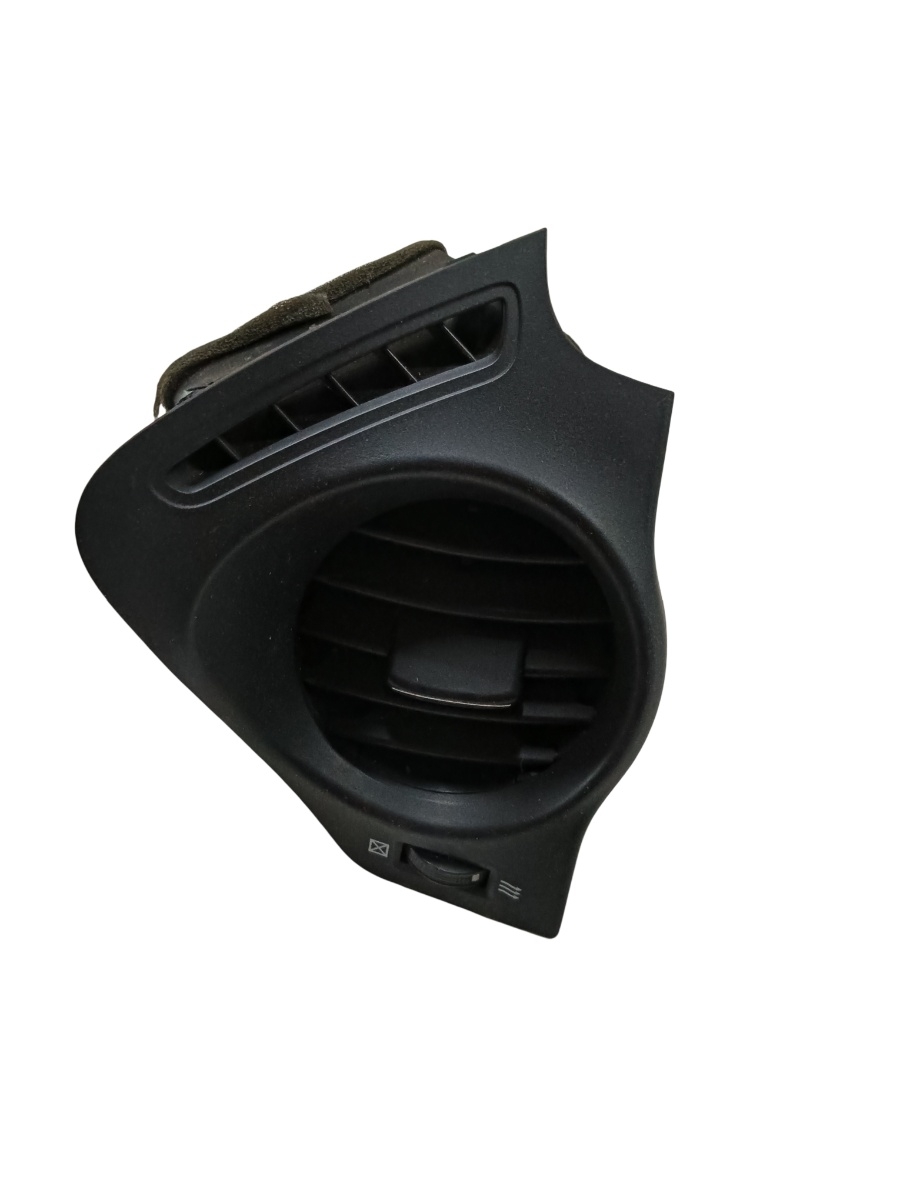 Grila ventilatie dreapta fata LEXUS IS II Saloon GSE2_, ALE2_, USE2_ 2005 - 2013