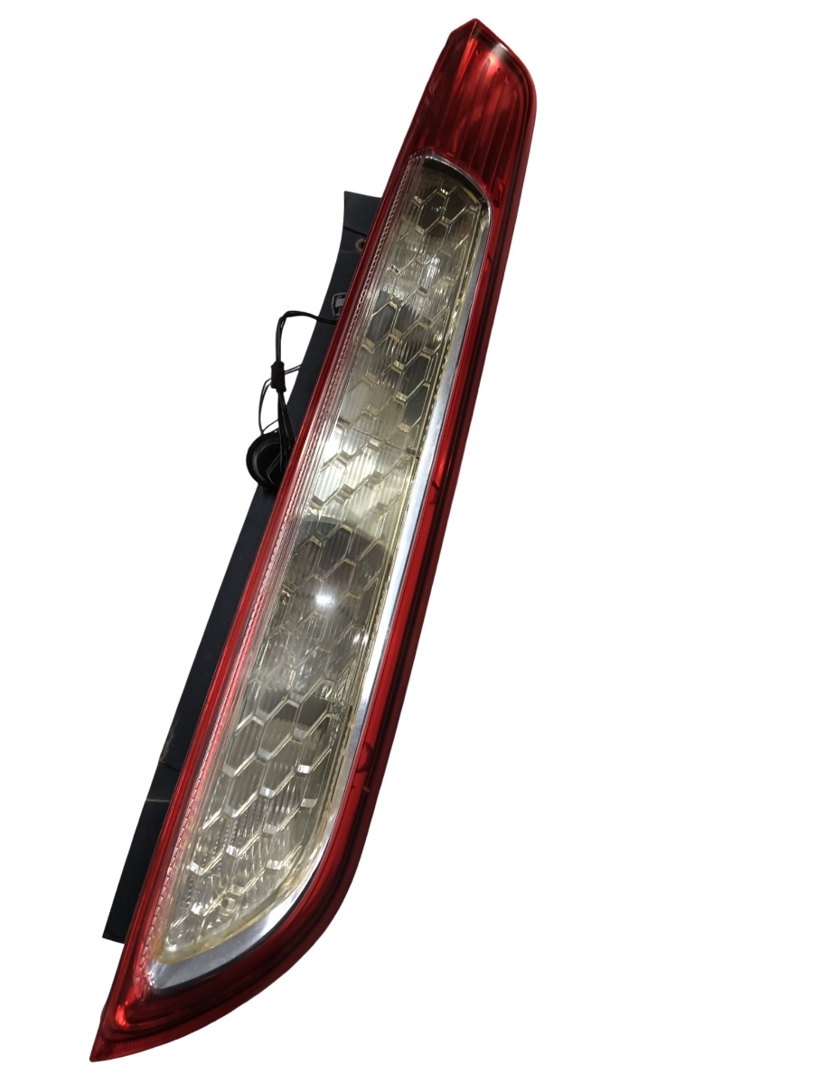 Lampa spate / Stop dreapta spate FORD FOCUS II Estate DA_, FFS, DS 2004 - 2012 8m5113404a