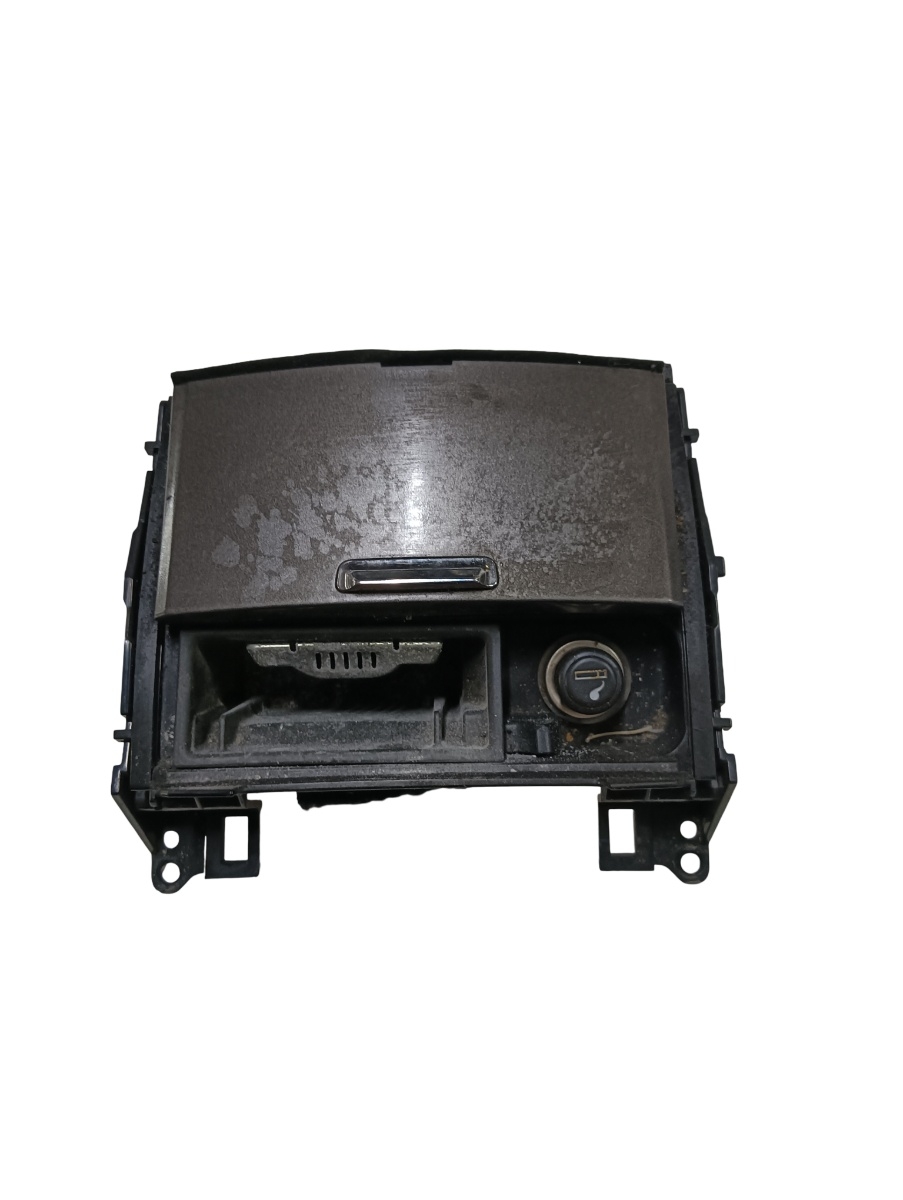 Scrumiera (fata) LEXUS IS II Saloon GSE2_, ALE2_, USE2_ 2005 - 2013