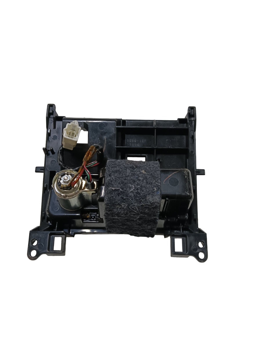 Scrumiera (fata) LEXUS IS II Saloon GSE2_, ALE2_, USE2_ 2005 - 2013 – foto 2