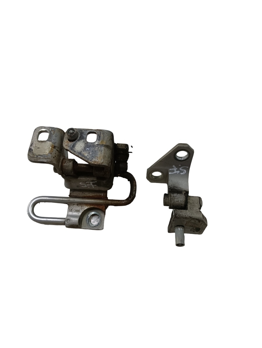 Balama portiera fata jos stanga fata VOLKSWAGEN GOLF V 1K1 2003 - 2009