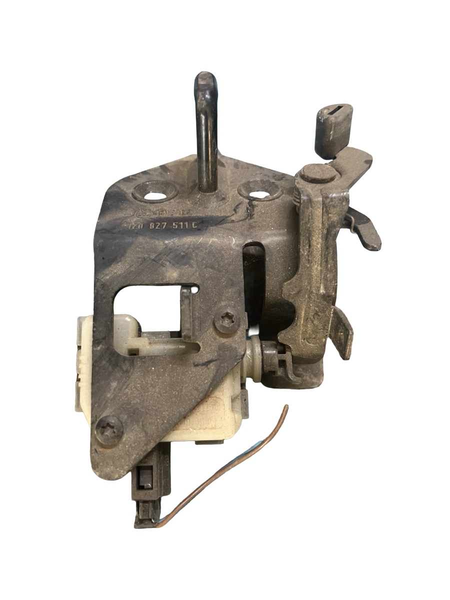 Broasca hayon/portbagaj VOLKSWAGEN GOLF V 1K1 2003 - 2009 1Z0827511C