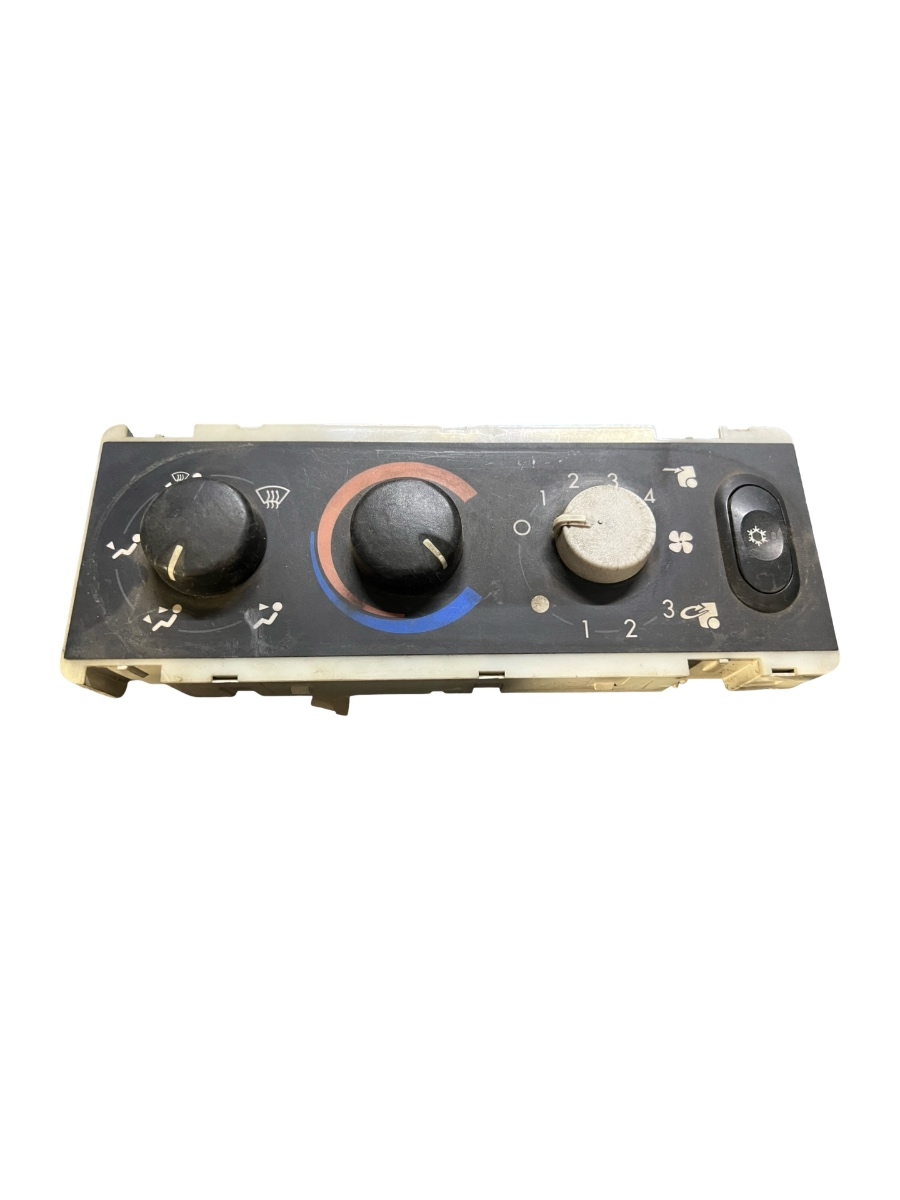Panou Clima DAF LF 45 2001 - > F662520C