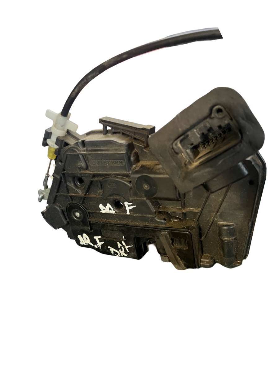 Broasca usa dreapta fata VOLKSWAGEN POLO 9N_ 2001 - 2012 5K18370160