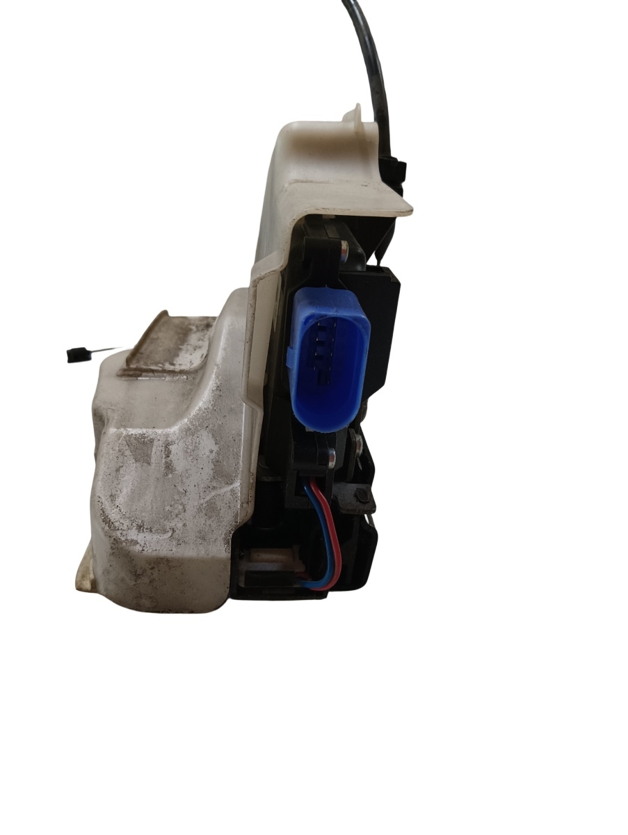 Broasca usa dreapta fata VOLKSWAGEN GOLF V 1K1 2003 - 2009