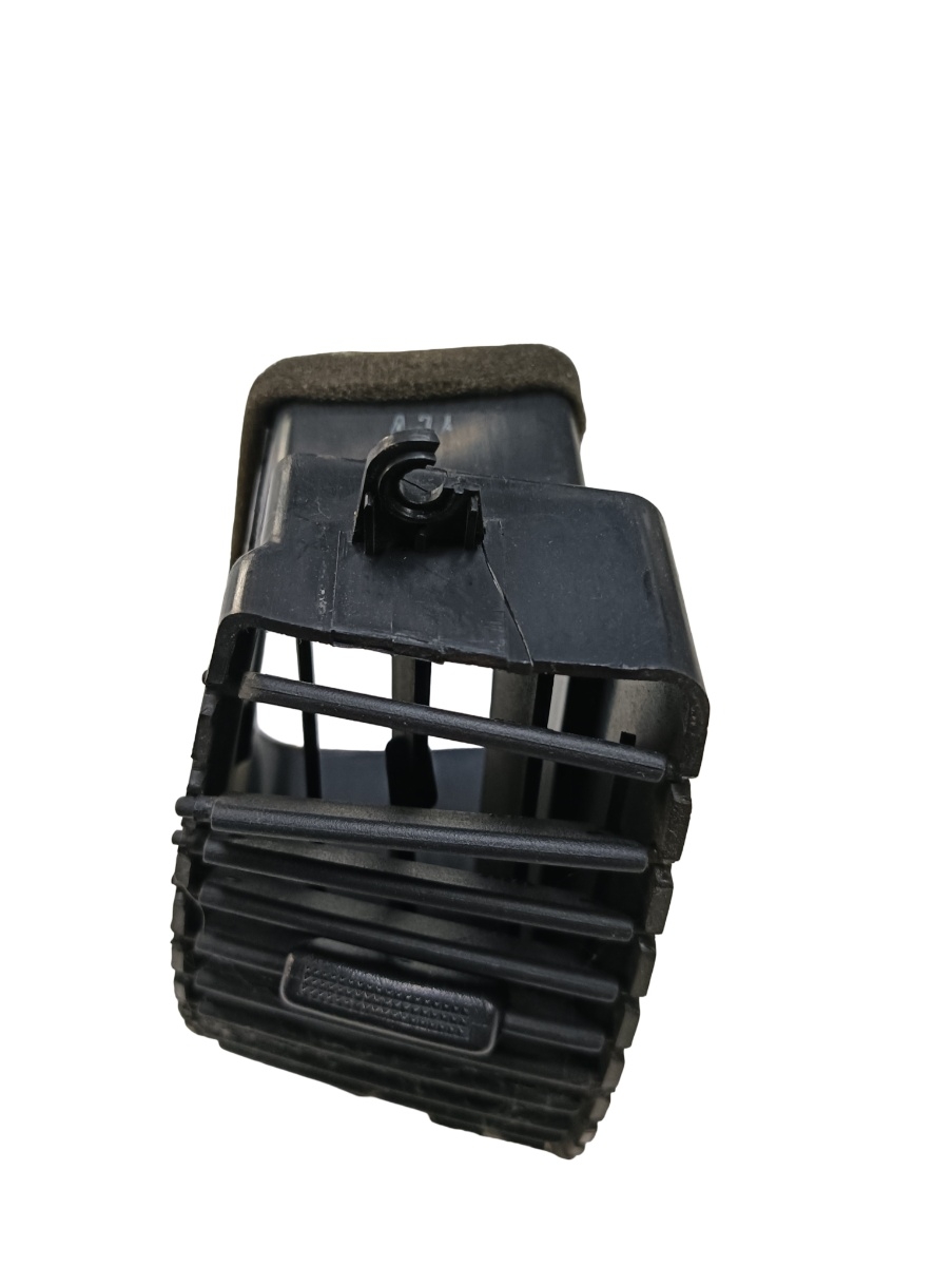 Grila ventilatie  dreapta fata KIA SORENTO I JC 2002 - > – foto 2