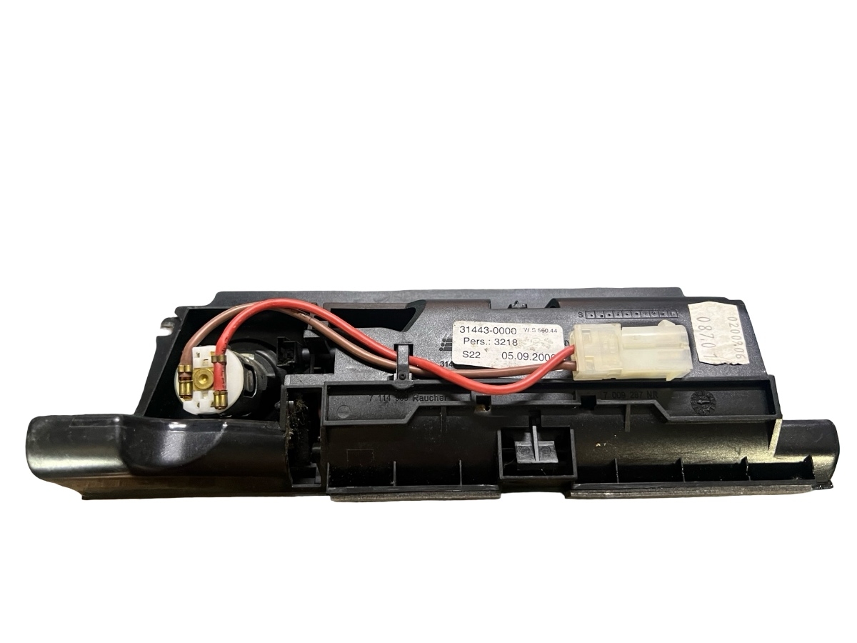 Scrumiera (fata) BMW 6 E63 2004 - 2010 31443-0000 – foto 2