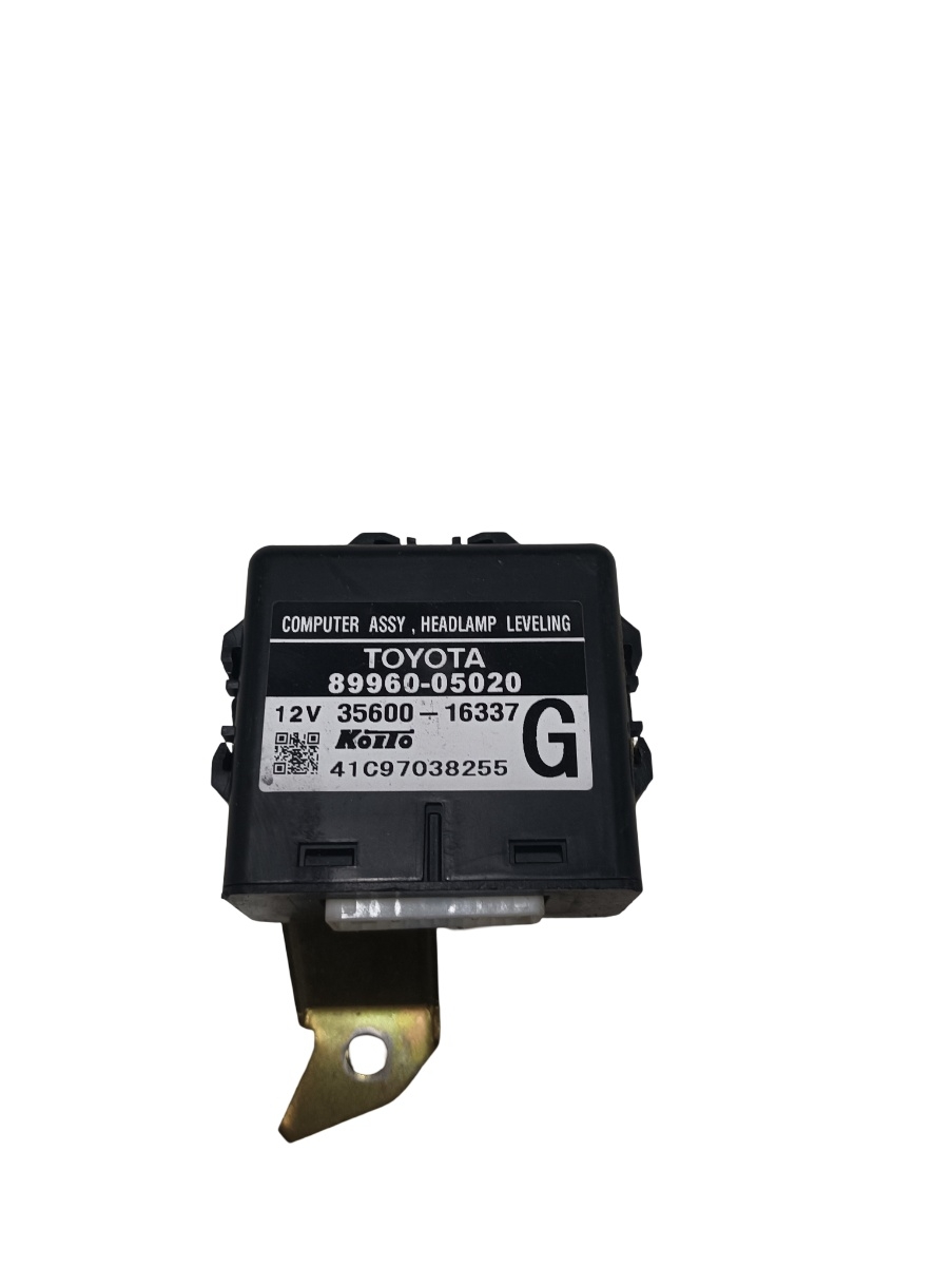Modul de confort TOYOTA AVENSIS _T25_ 2003 - 2008 8996005020
