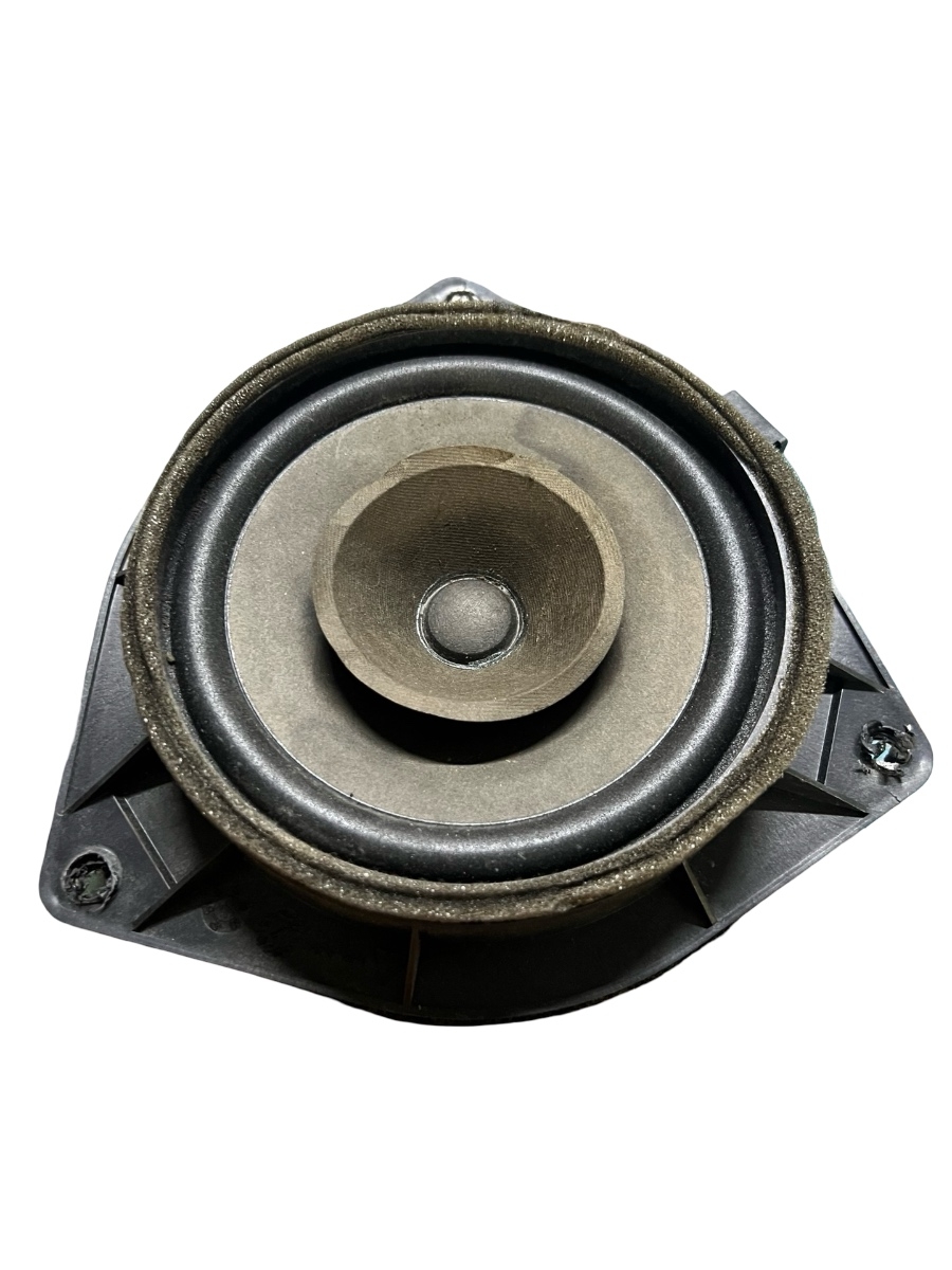 Difuzor portiera spate stanga spate TOYOTA AVENSIS Saloon _T25_ 2003 - 2008 86160-02380