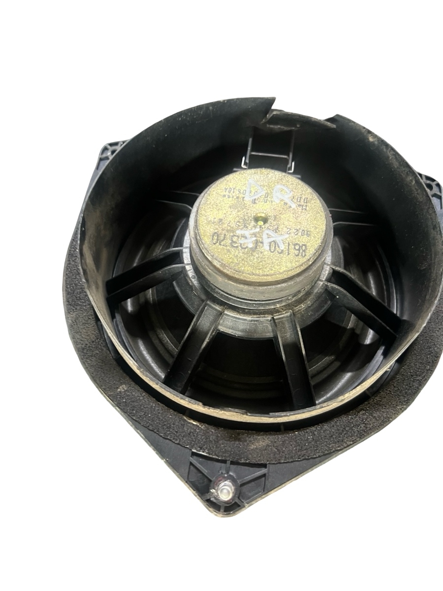 Difuzor portiera fata dreapta fata TOYOTA AVENSIS Saloon _T25_ 2003 - 2008 89160-2370