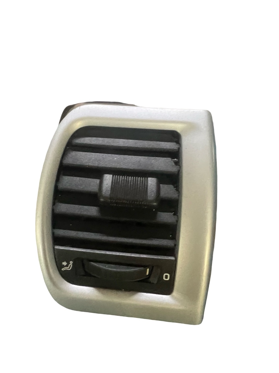 Grila de ventilatie laterala panou de bord dreapta SKODA FABIA II 542 2006 - 2014