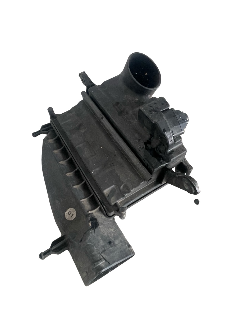 Carcasa filtru de aer stanga MERCEDES-BENZ E-CLASS W211 2002 - 2009 A6420940304