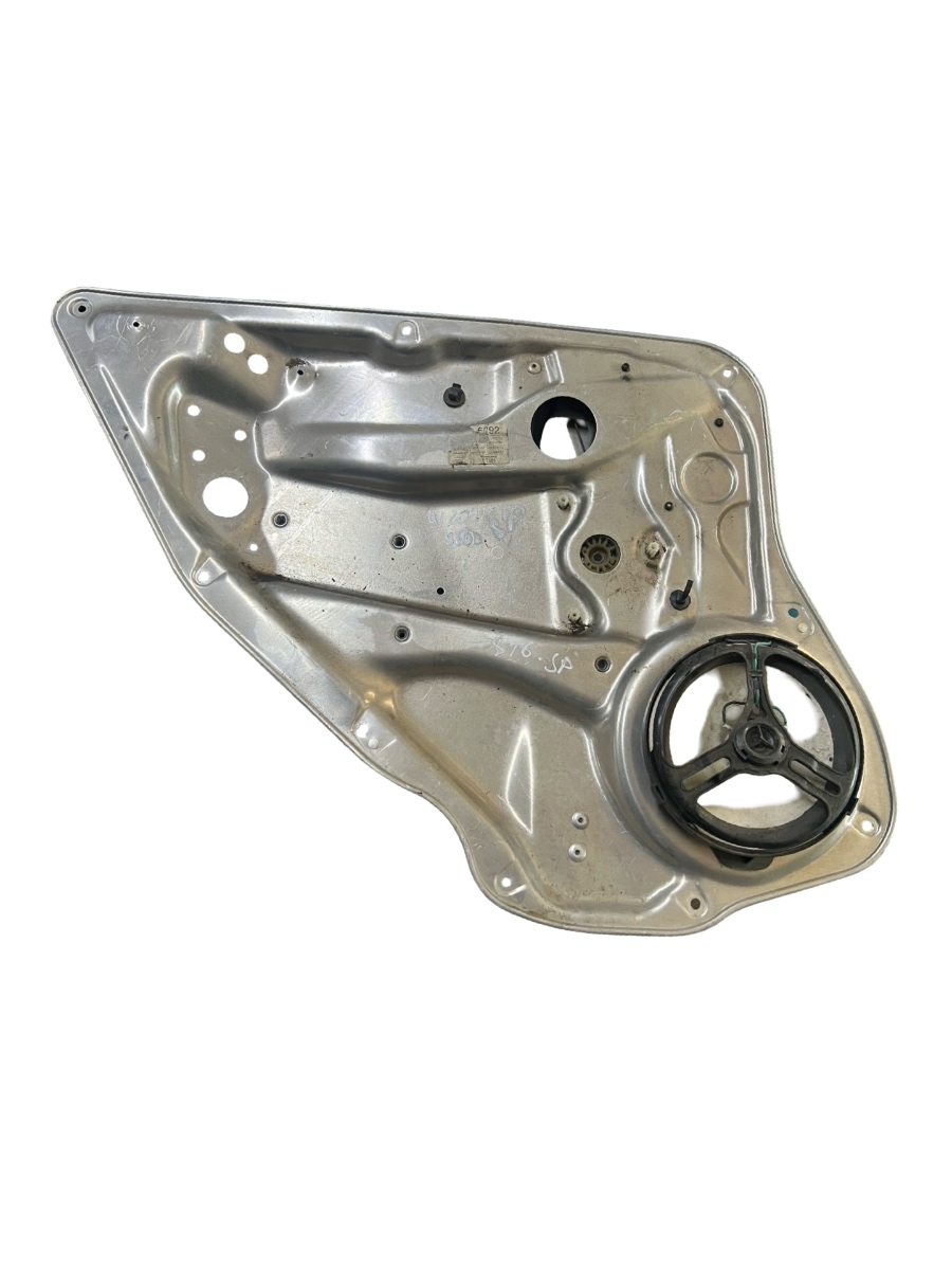 Macara Geam stanga spate MERCEDES-BENZ C-CLASS W204 2007 - 2014