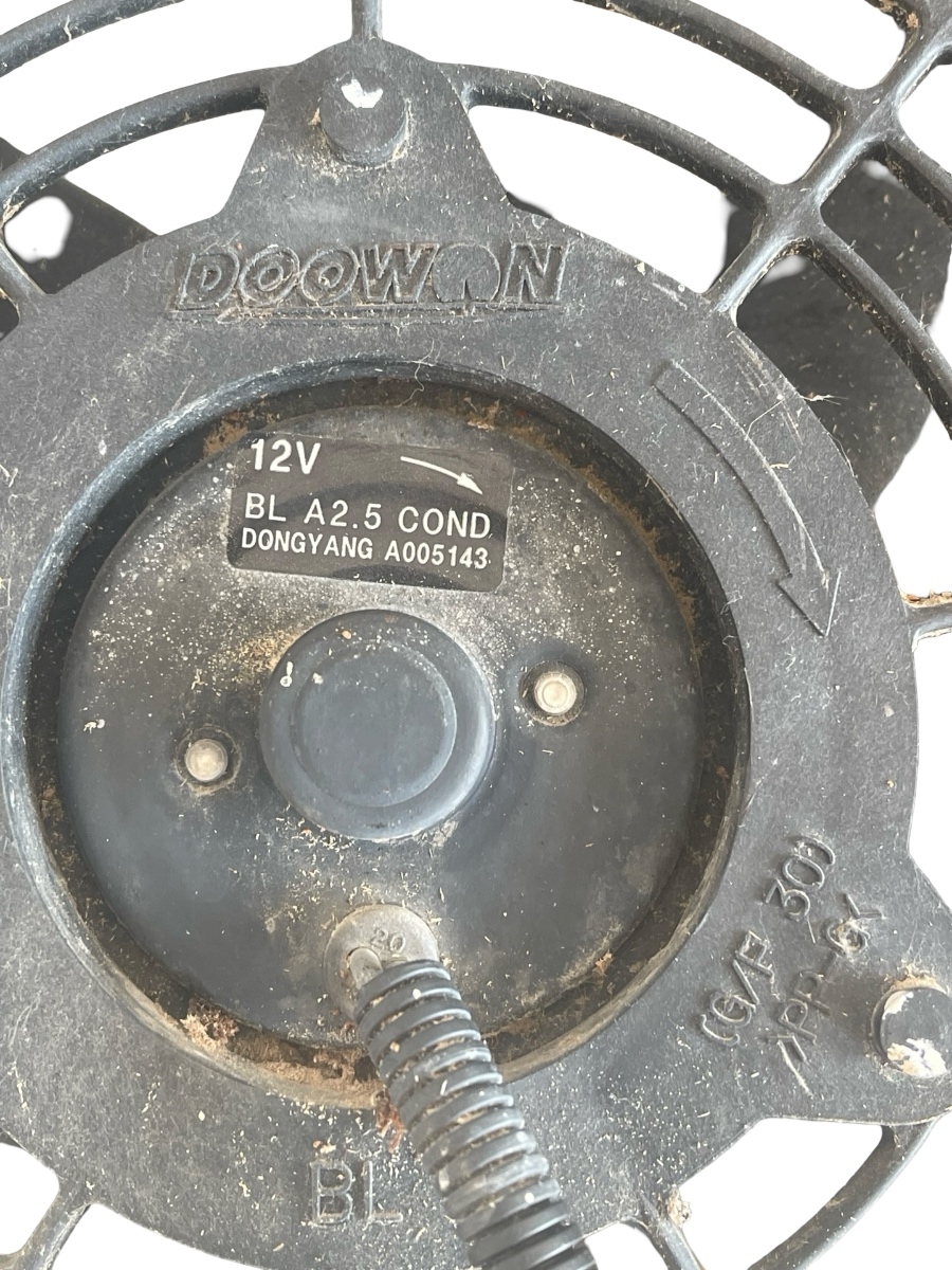 Electroventilator KIA SORENTO I JC 2002 -  2.5CRDI – foto 3