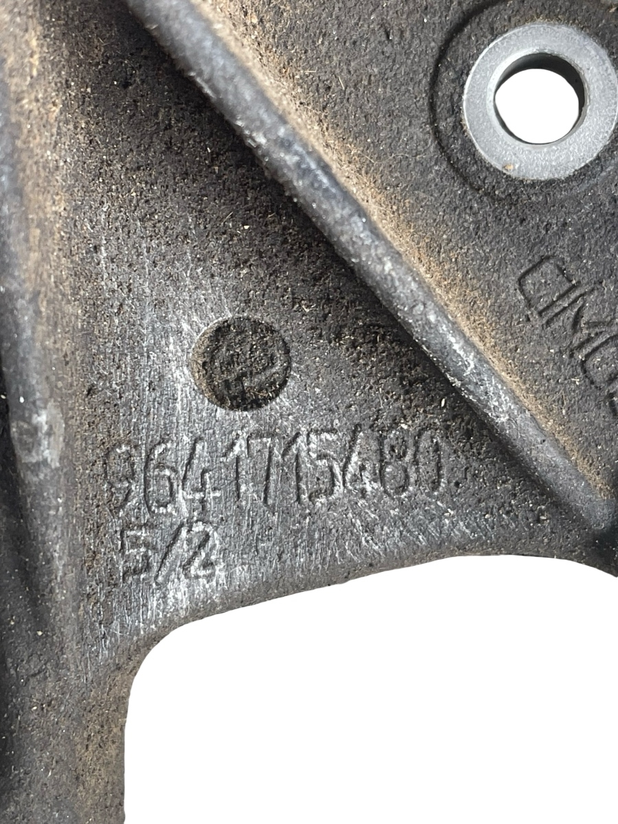 Suport alternator FORD FIESTA V JH_, JD_ 2001 - 2010 1.4 TDCi F6JA, F6JB 9641715480 – foto 2