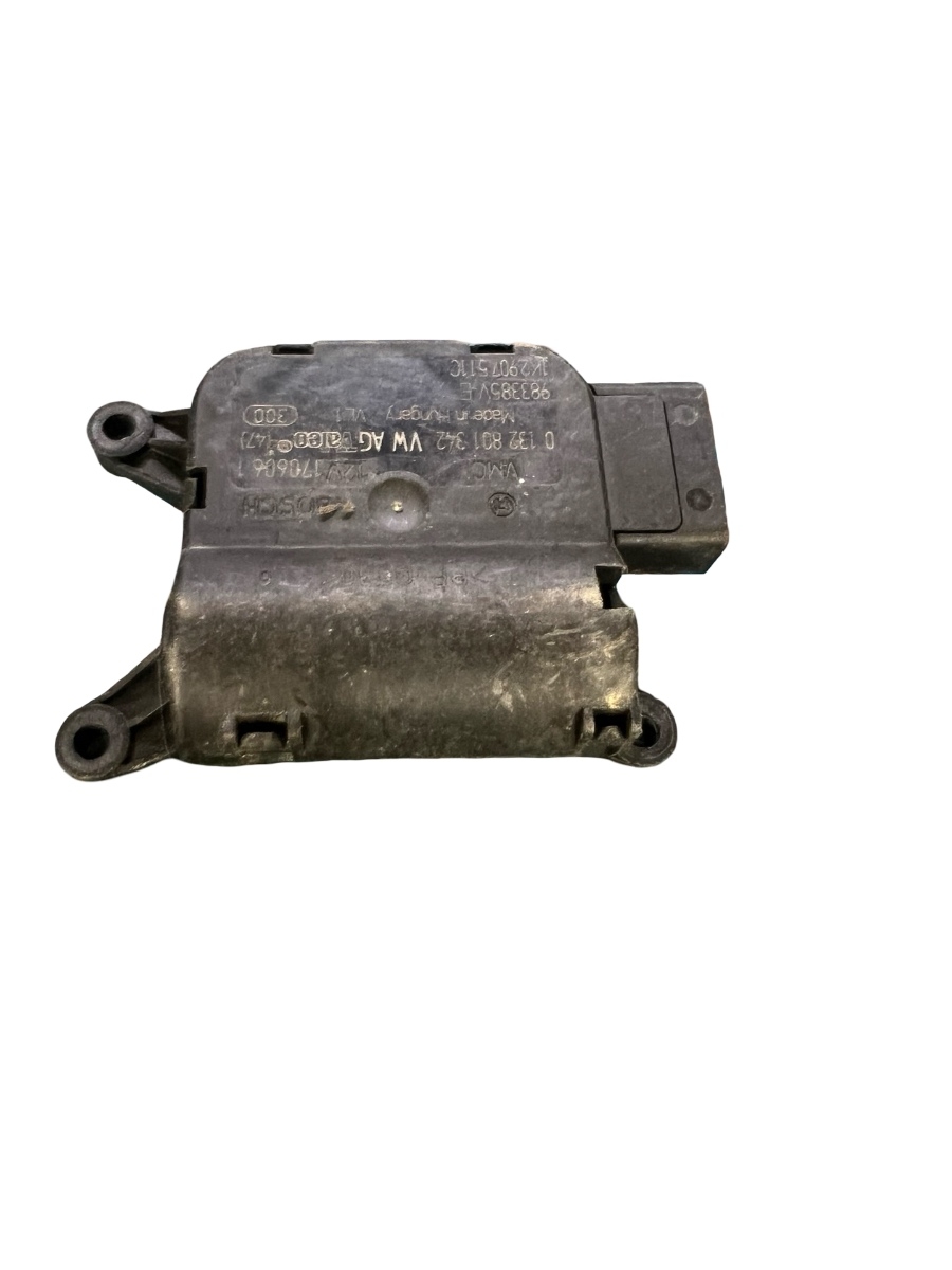 Actuator/motoras clapeta aer AC SKODA SUPERB 3T4 2008 - 2015 0132801342