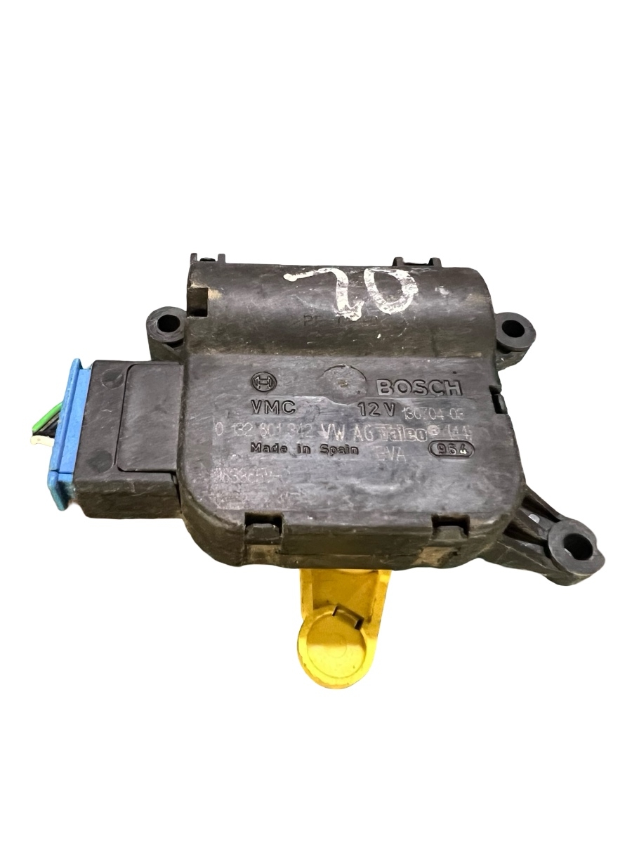 Actuator/motoras clapeta aer AC SKODA SUPERB 3T4 2008 - 2015 0132801342