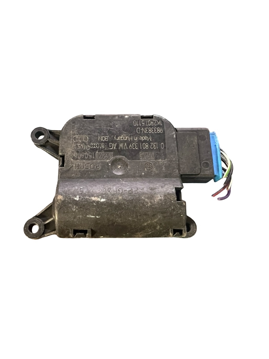 Actuator/motoras clapeta aer AC AUDI A6/S6 III Saloon 4F2, C6 2004 - 2011 0132801339