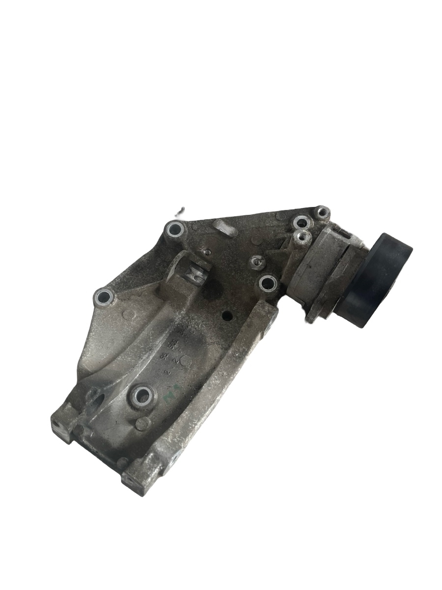 Suport alternator PEUGEOT 407 6D_ 2004 - > 2.0 HDi 135 RHR (DW10BTED4) 9650034280