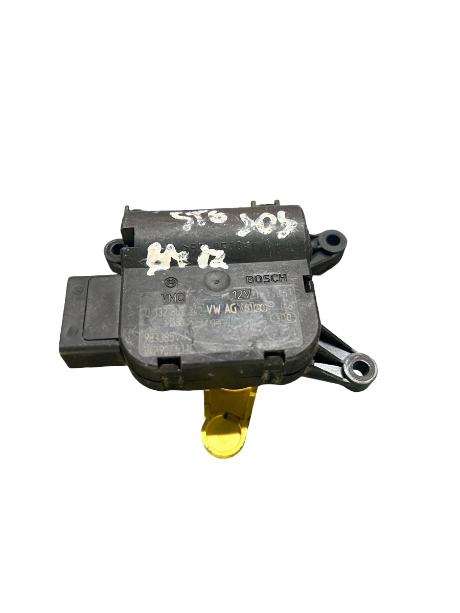 Actuator/motoras clapeta aer AC SKODA SUPERB 3T4 2008 - 2015 0132801342