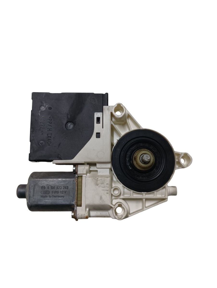 Motoras geam pivotant stanga spate AUDI A3 II 8P1 2003 - 2013 8p4959801d