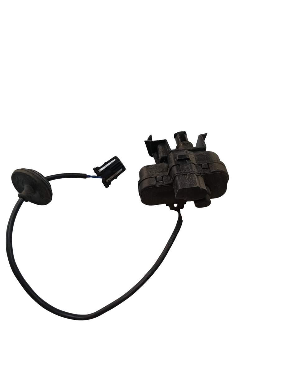 Motoras blocare usita rezervor combustibil VOLKSWAGEN TIGUAN 5N_ 2007 - >