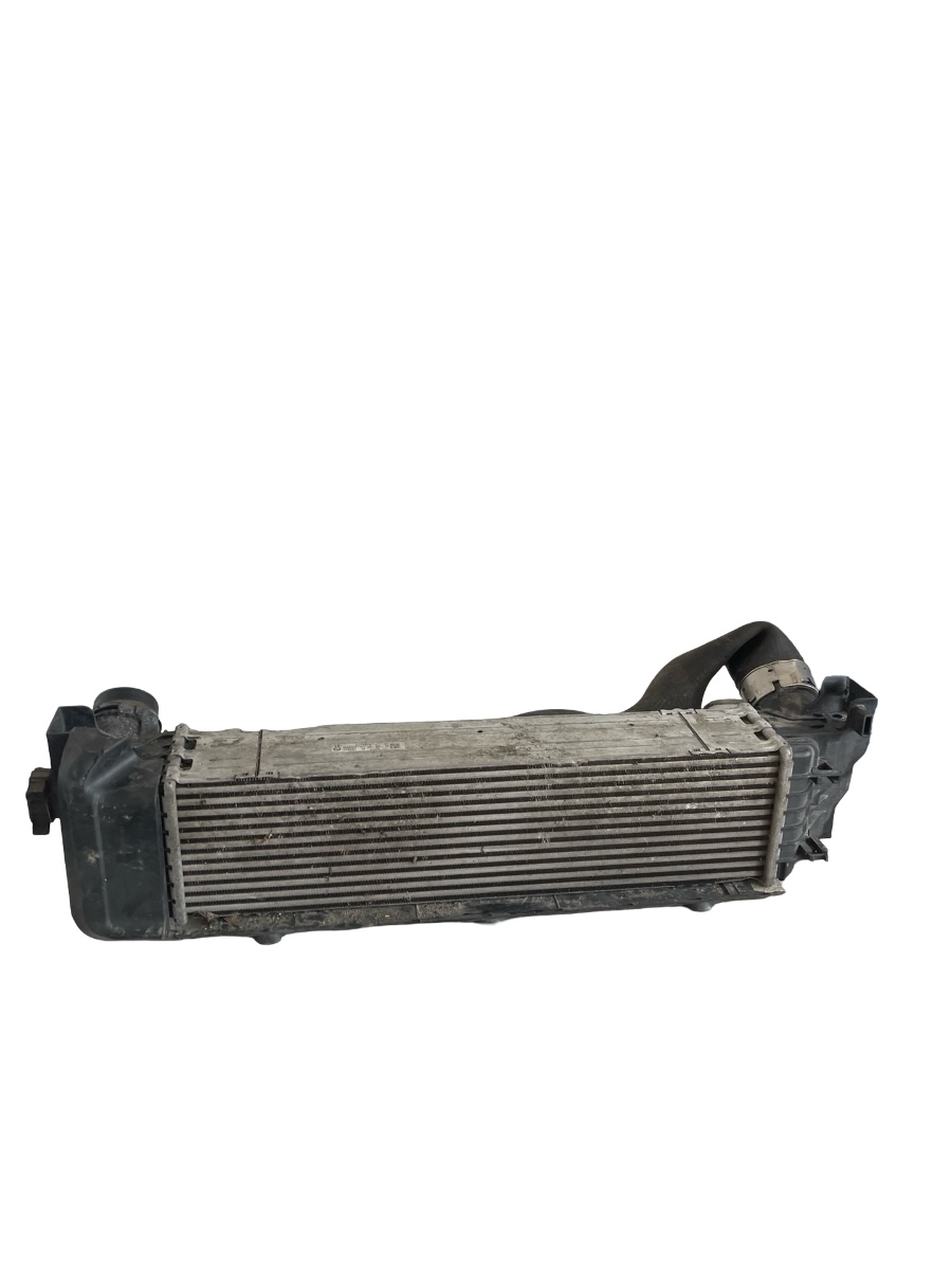 Radiator intercooler BMW 5 G30, F90 2016 - > 2.0D  8576509