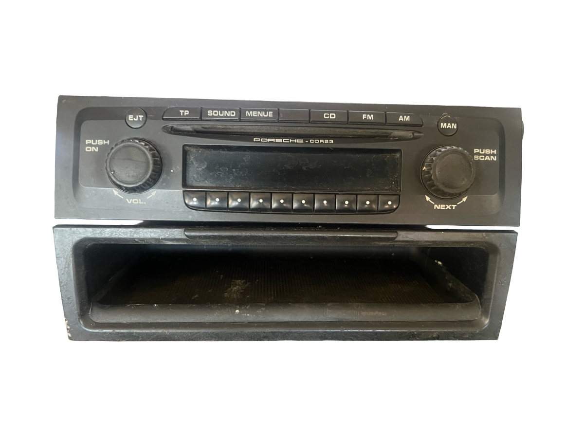 Player CD/DVD sistem de navigatie PORSCHE CAYENNE 9PA 2002 - 2010 7L5035186