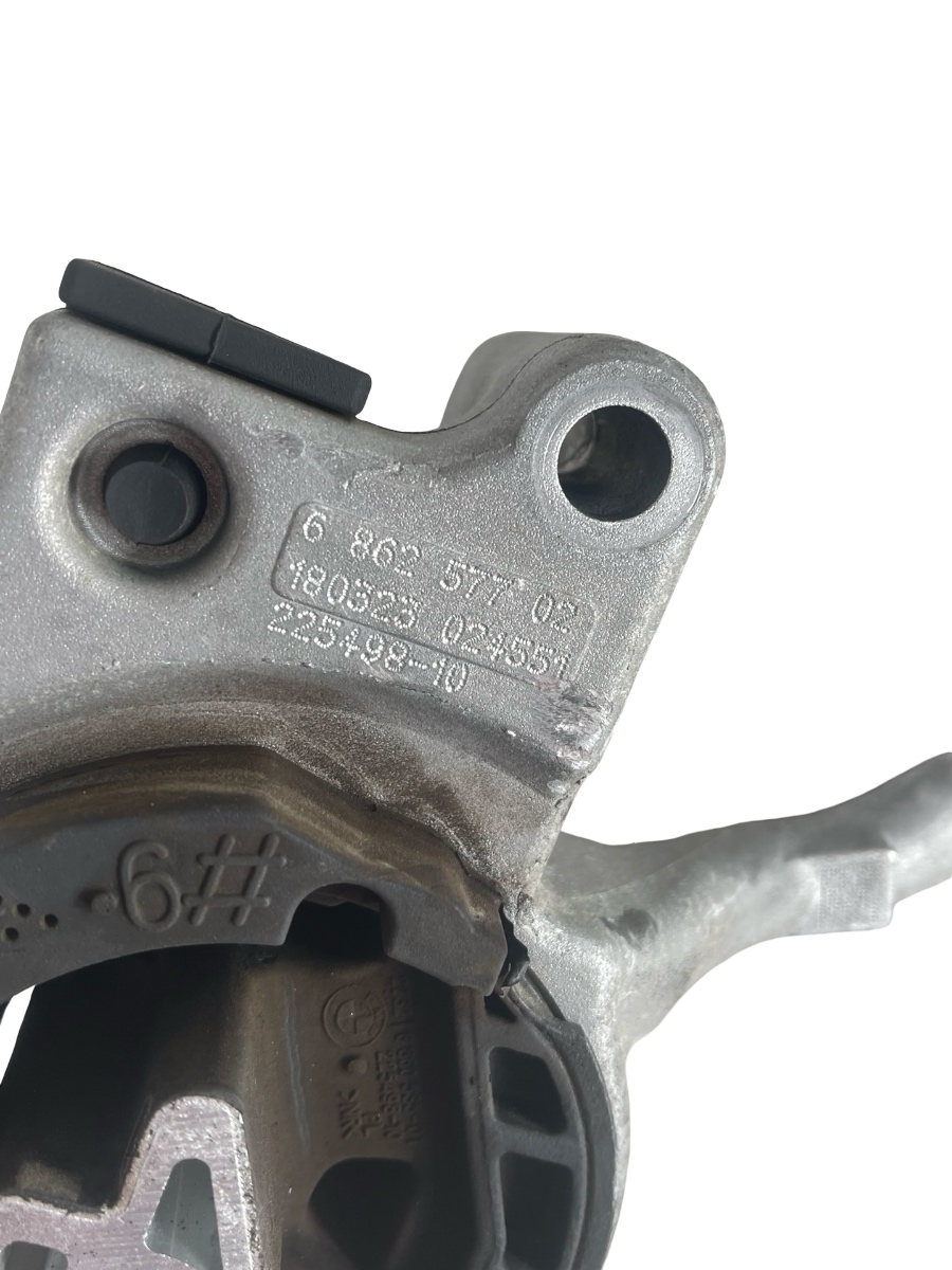 Suport cutie de viteze BMW 5 G30, F90 2016 - > 2.0 B47 D20 B 6862577-02 – foto 3