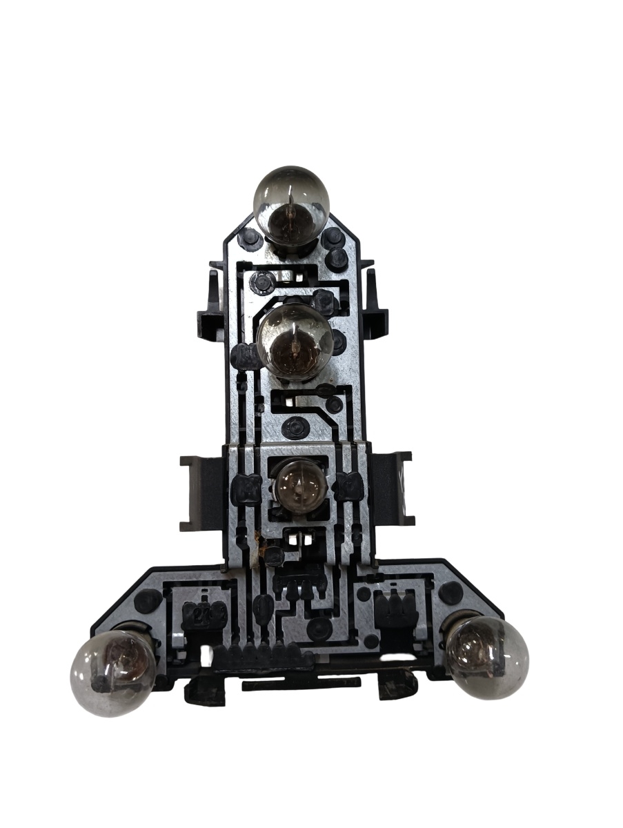 Soclu stop stanga spate VOLKSWAGEN GOLF IV 1J1 1997 - 2007