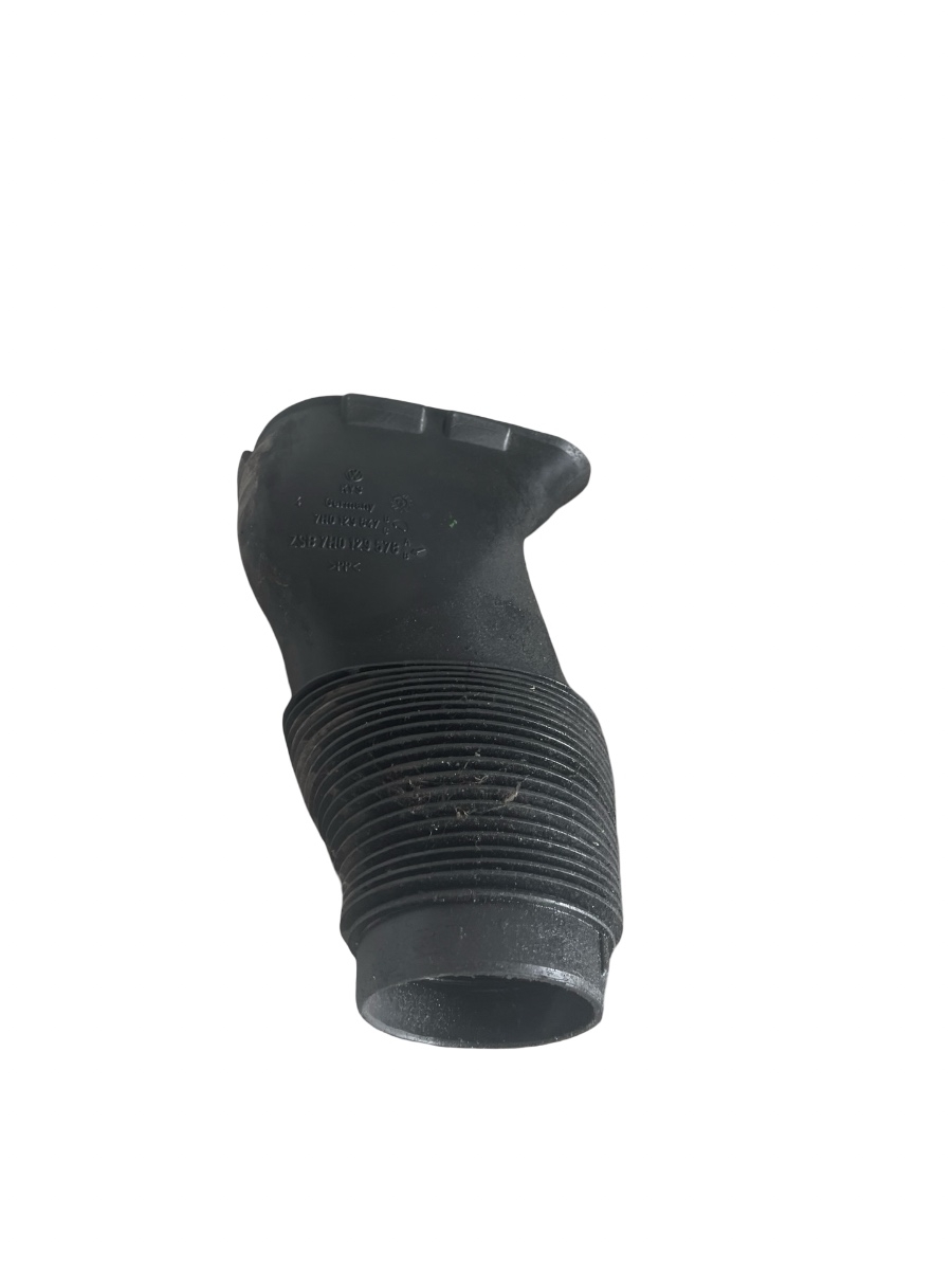 Furtun admisie aer VOLKSWAGEN TRANSPORTER V Platform/Chassis 7JD, 7JE, 7JL, 7JY, 7J 2.5 TDI AXD, BNZ 7H0129647