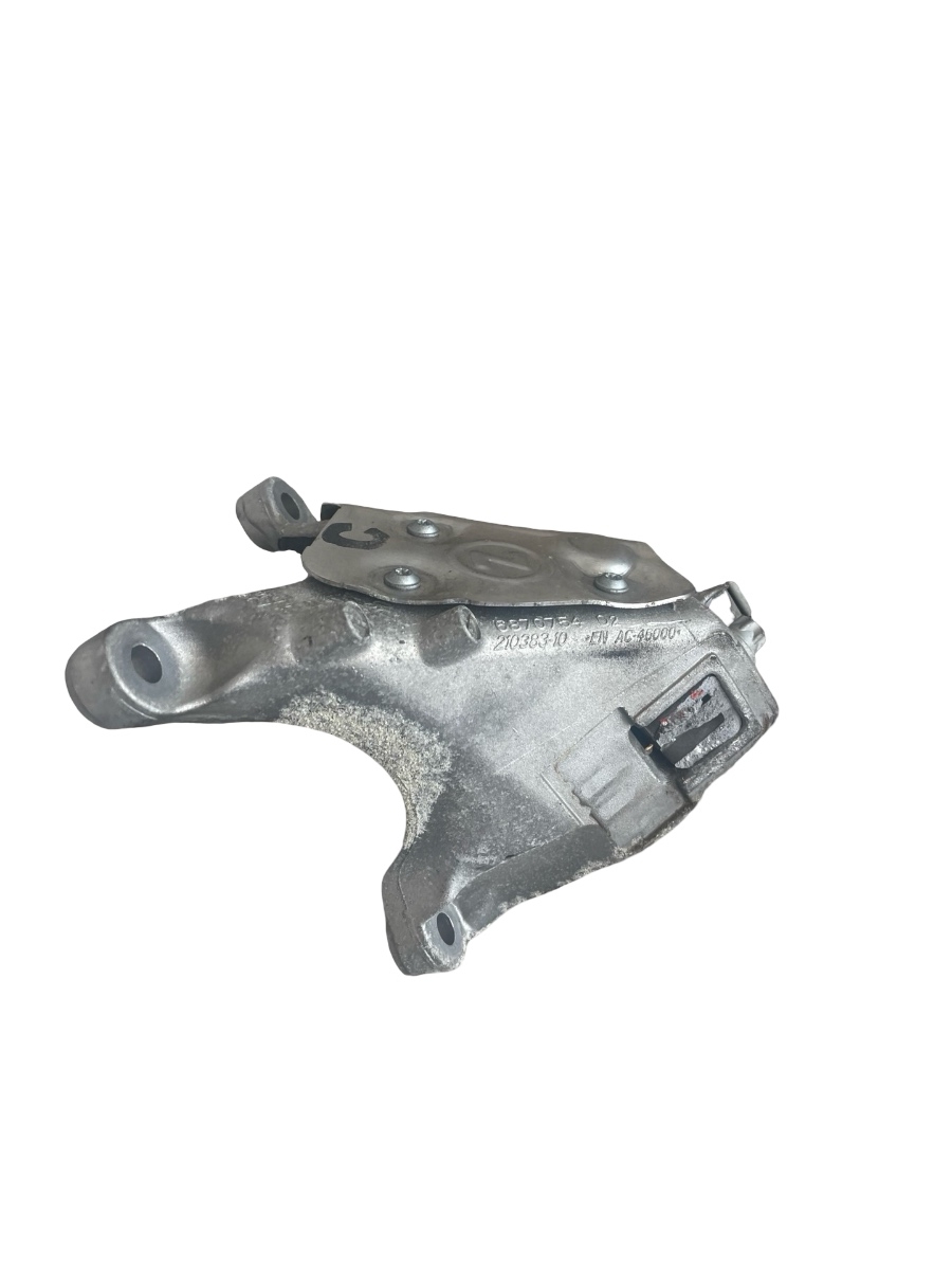 Suport motor dreapta BMW 5 G30, F90 2016 - > 2.0 B47 D20 B 6870754