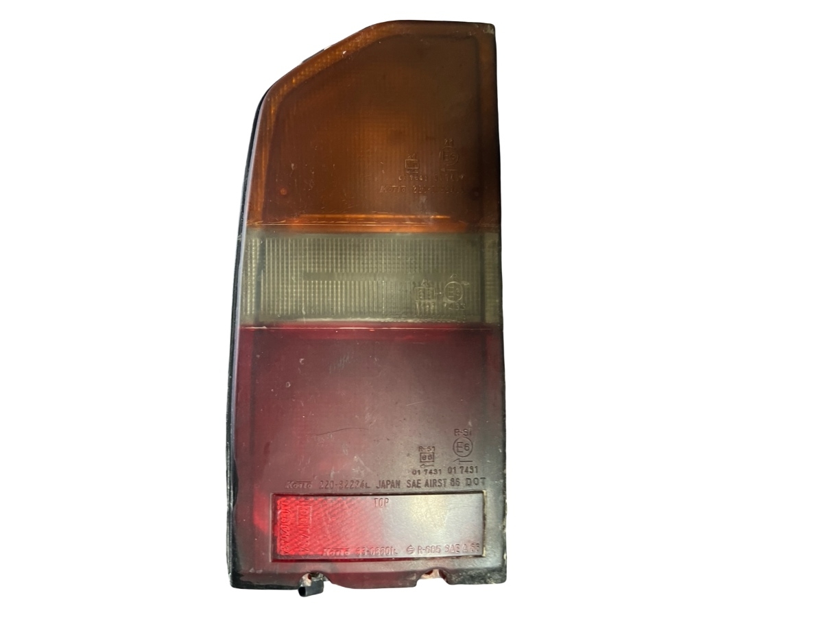 Lampa spate / Stop stanga SUZUKI VITARA Cabrio ET, TA 1988 - 2002 22032224