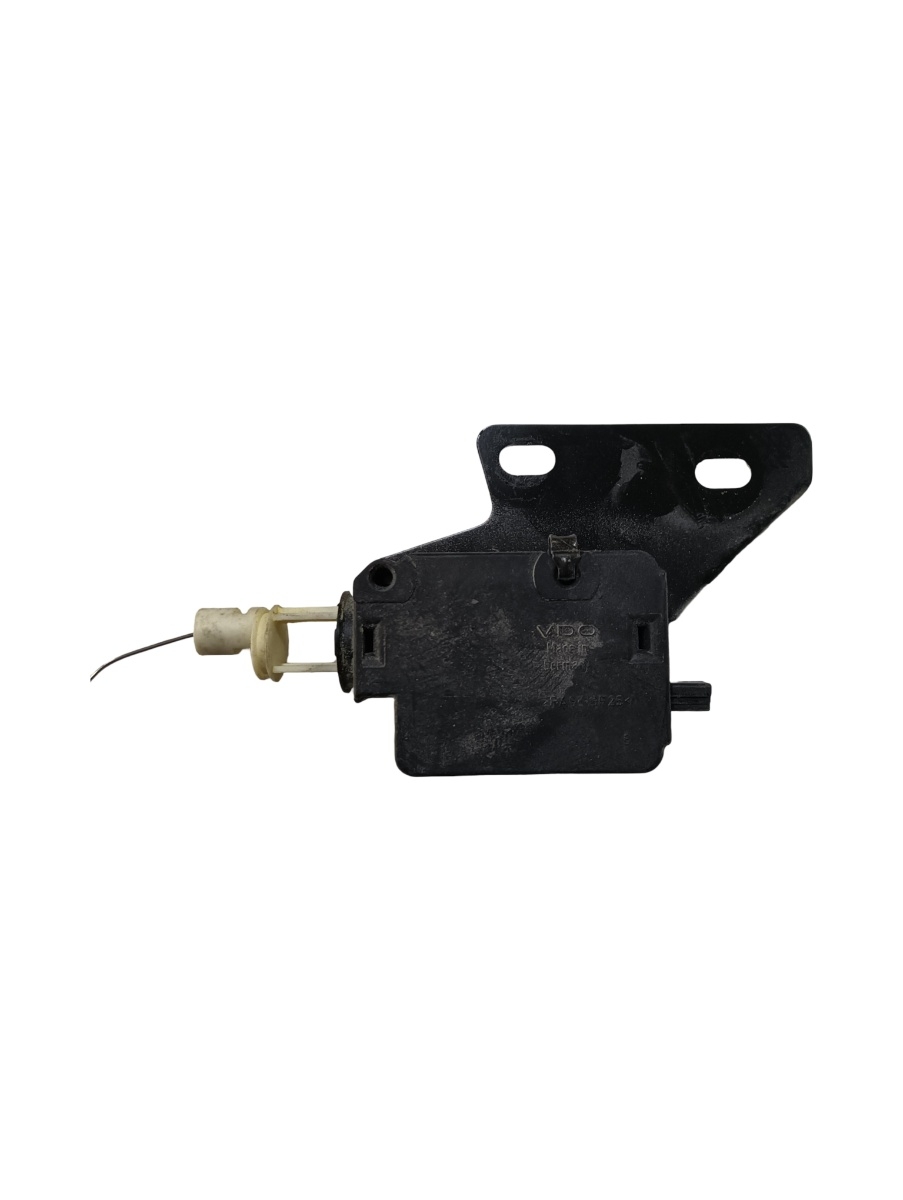 Motoras blocare usita rezervor combustibil BMW 6 E63 2004 - 2010 6923975